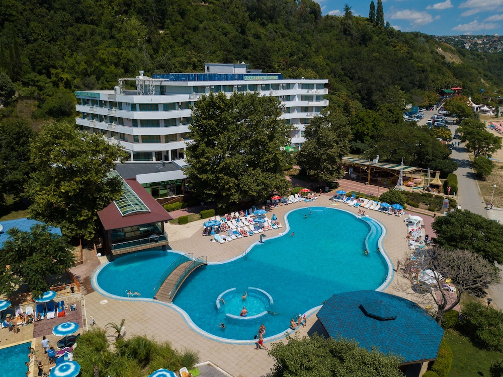HOTEL ARABELLA BEACH 35/41