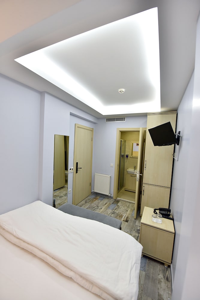 Sunlife Hotel Old City 16/57