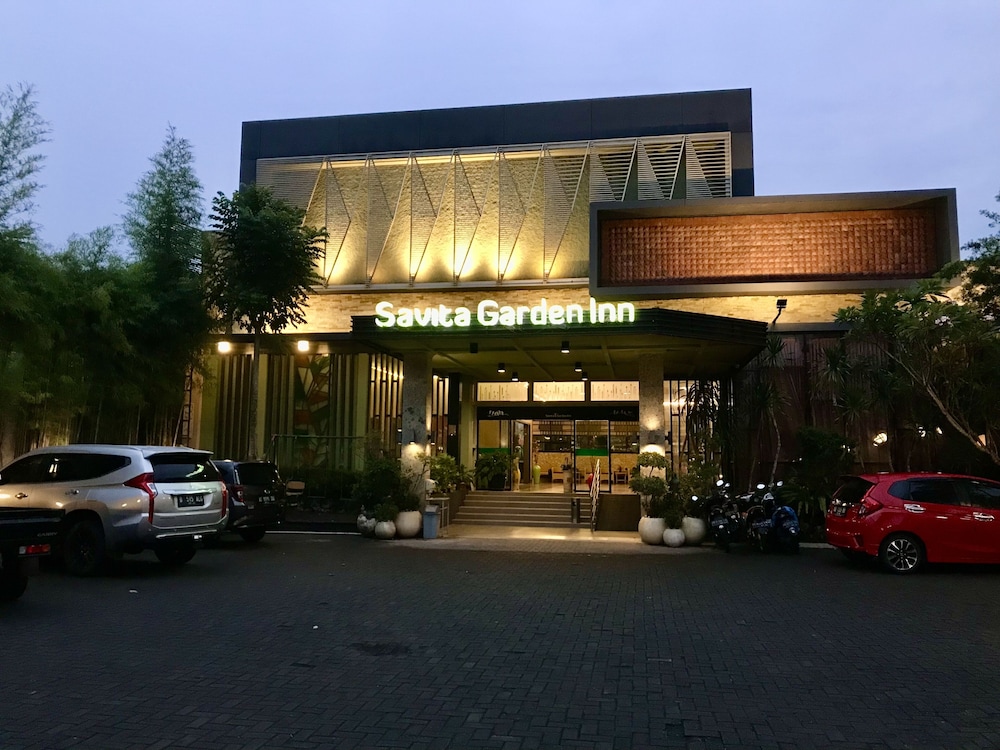 Savita Garden Inn 8/44