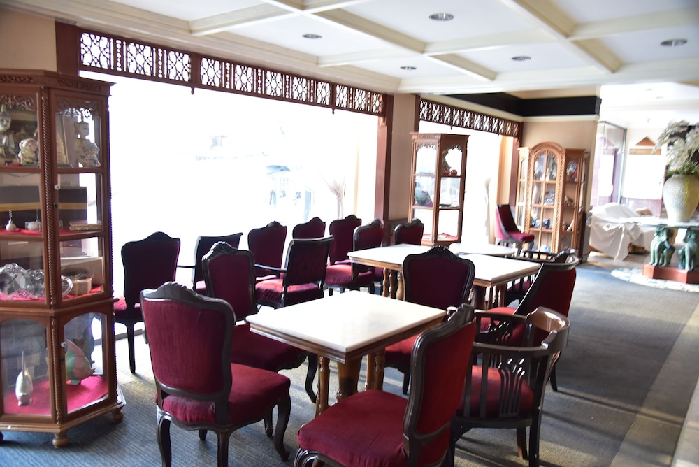 The Regency Hotel Hatyai 44/50
