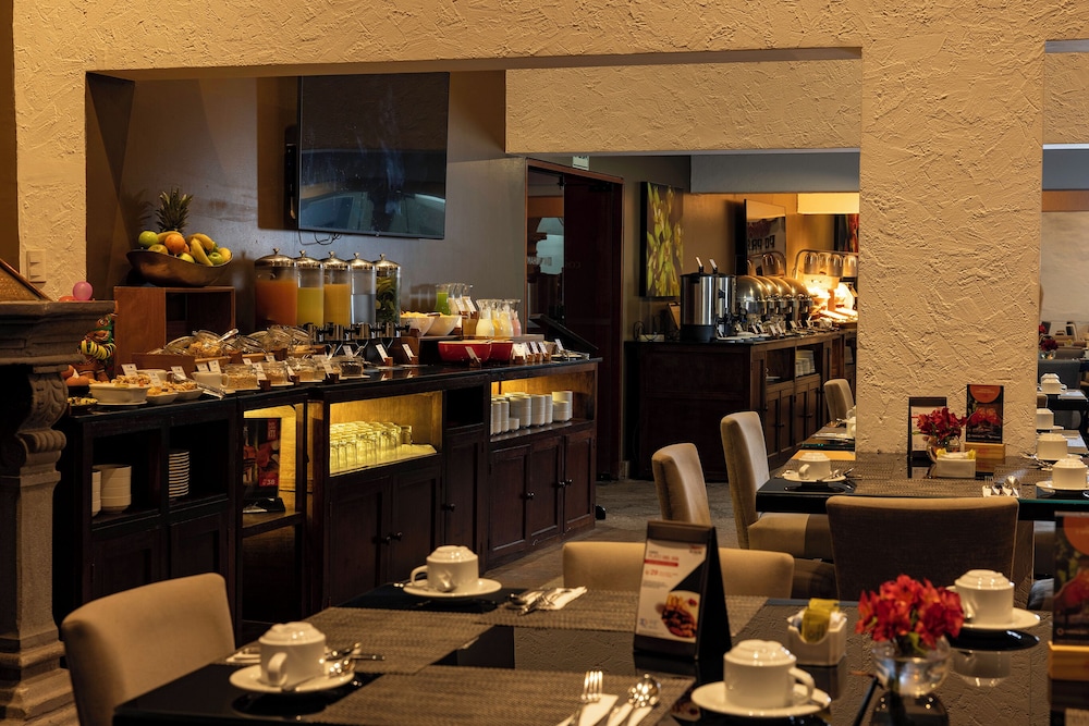 Wyndham Costa Del Sol Cusco 63/79