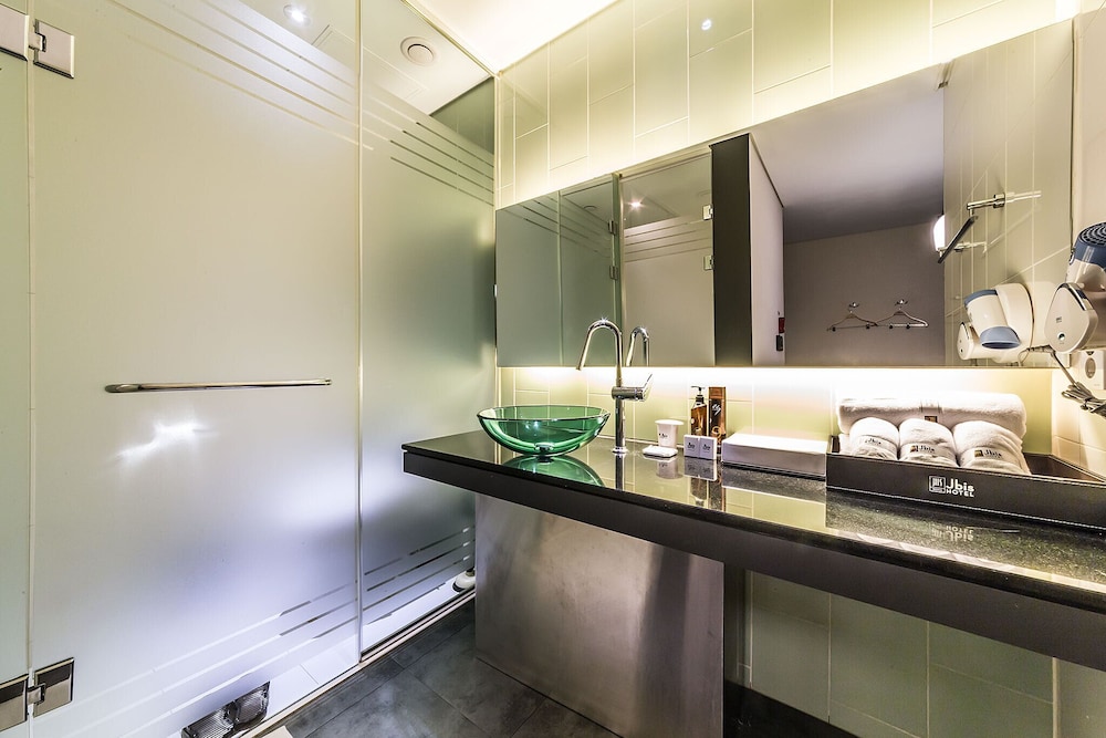 Jbis Hotel 37/46