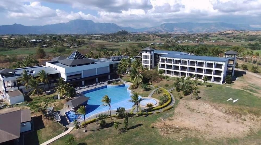 Nasau Resort & Villas 3/47