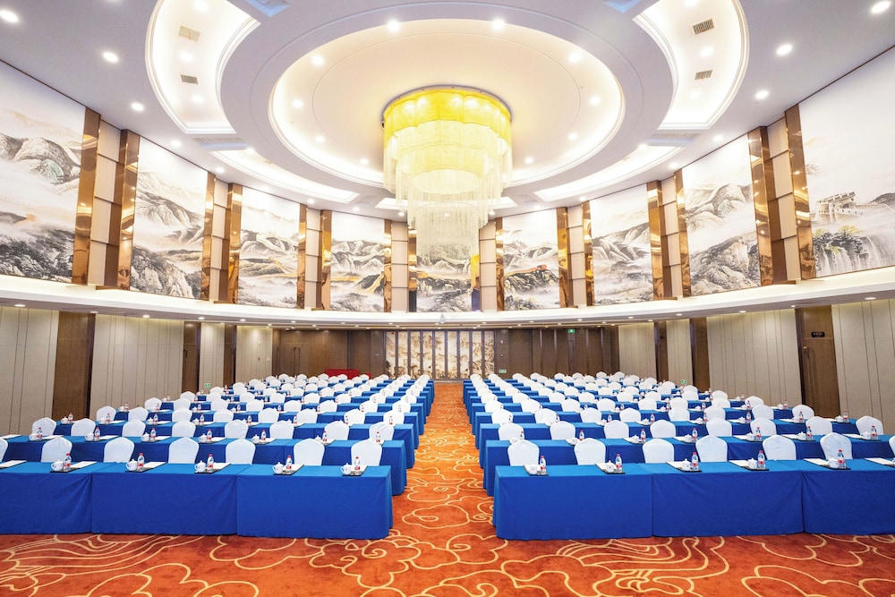 Changsha Huatian Hotel 6/29