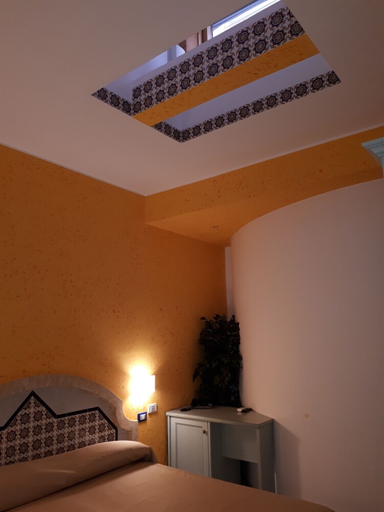 Hotel Al-Tair 38/50