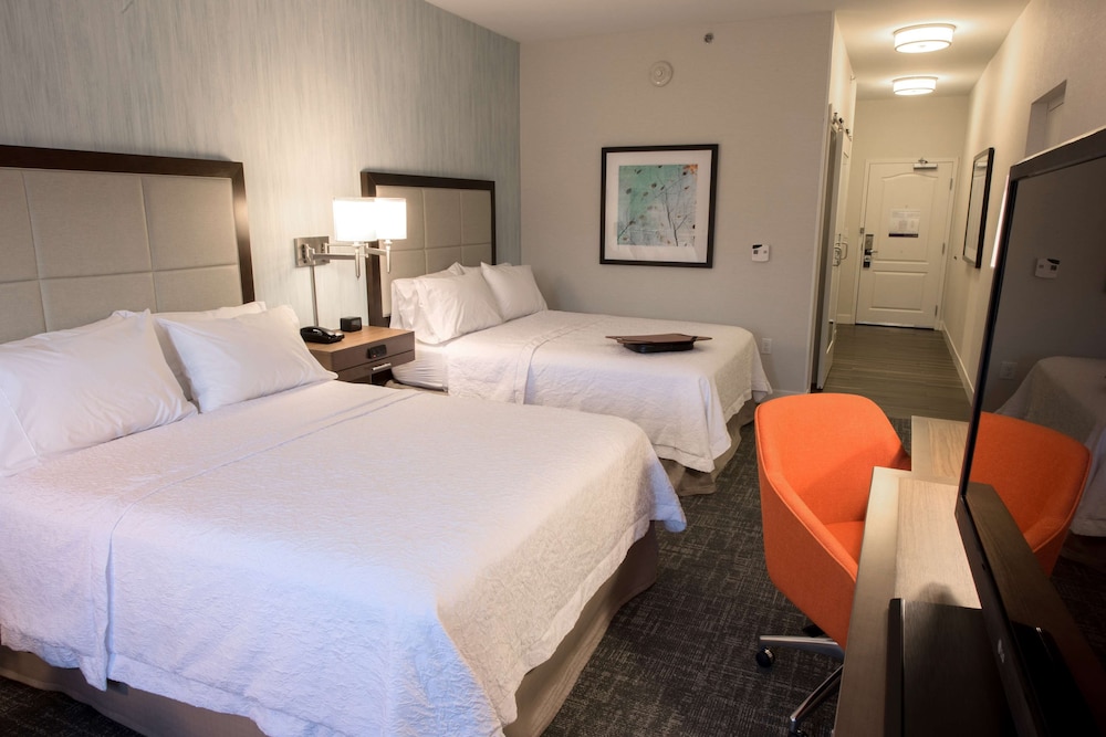 Hampton Inn Albany-Western Ave/University Area 18/47