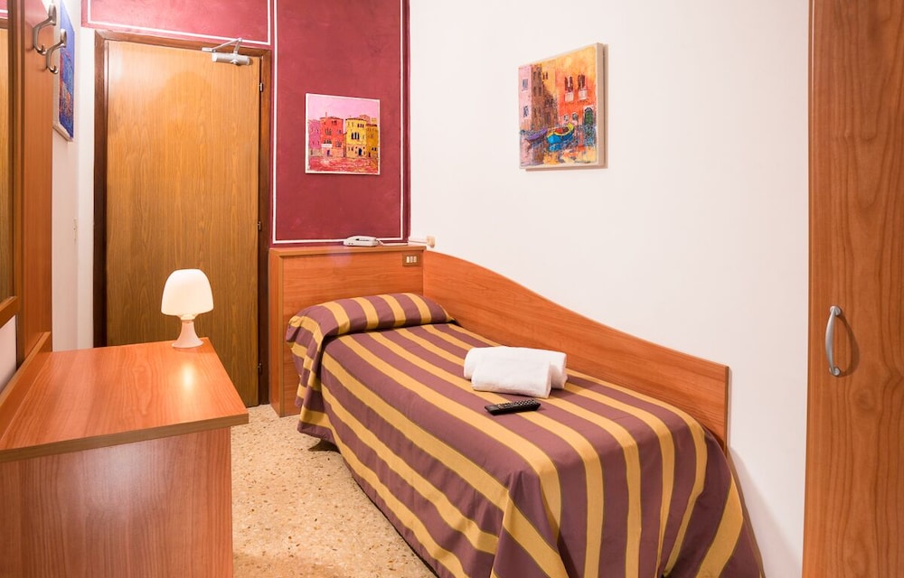 Hotel Azzorre Antille 34/53