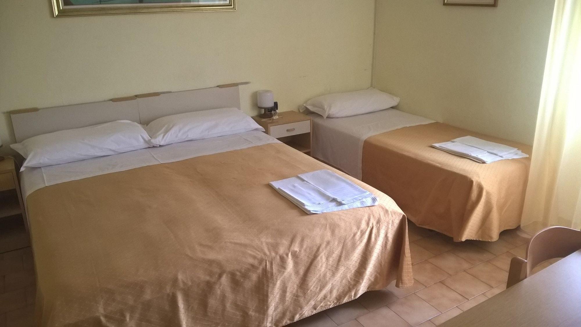 Hotel Parigi 10/44