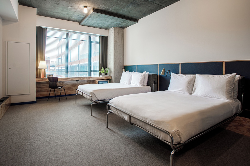 The Emily Hotel 23/70