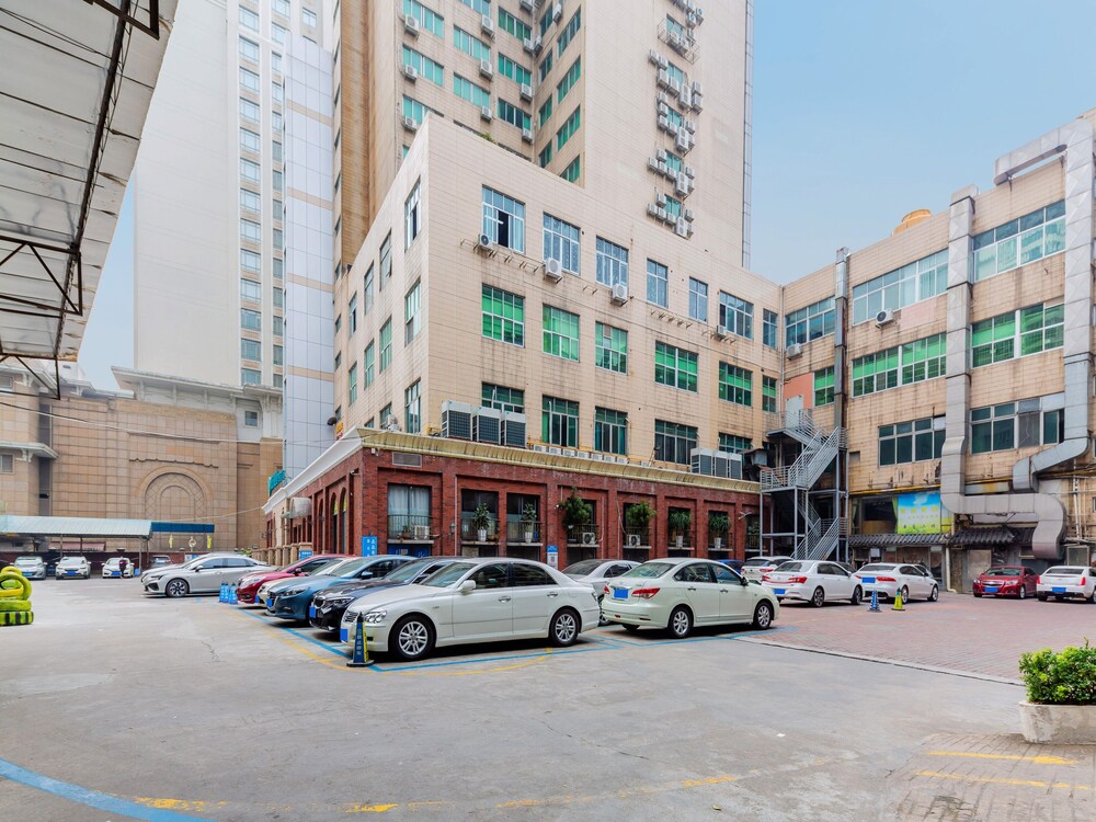City Convenient Hotel 43/49