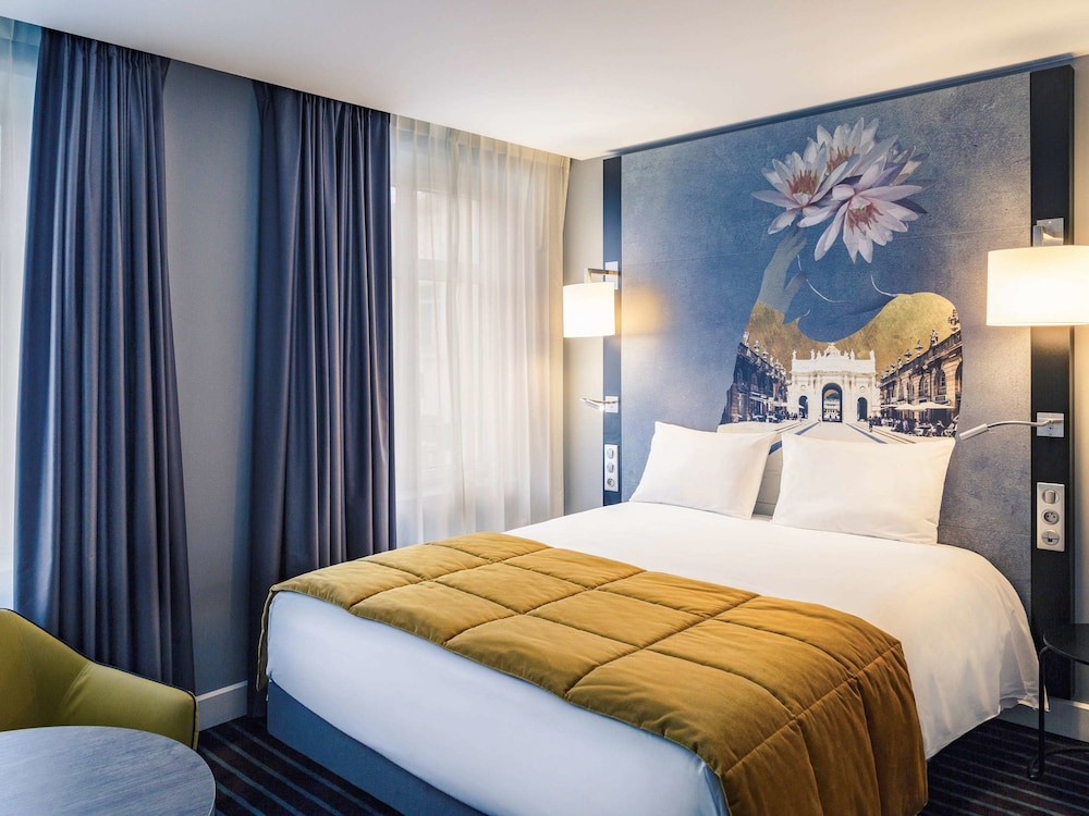 Mercure Nancy Centre Place Stanislas Hotel 12/77