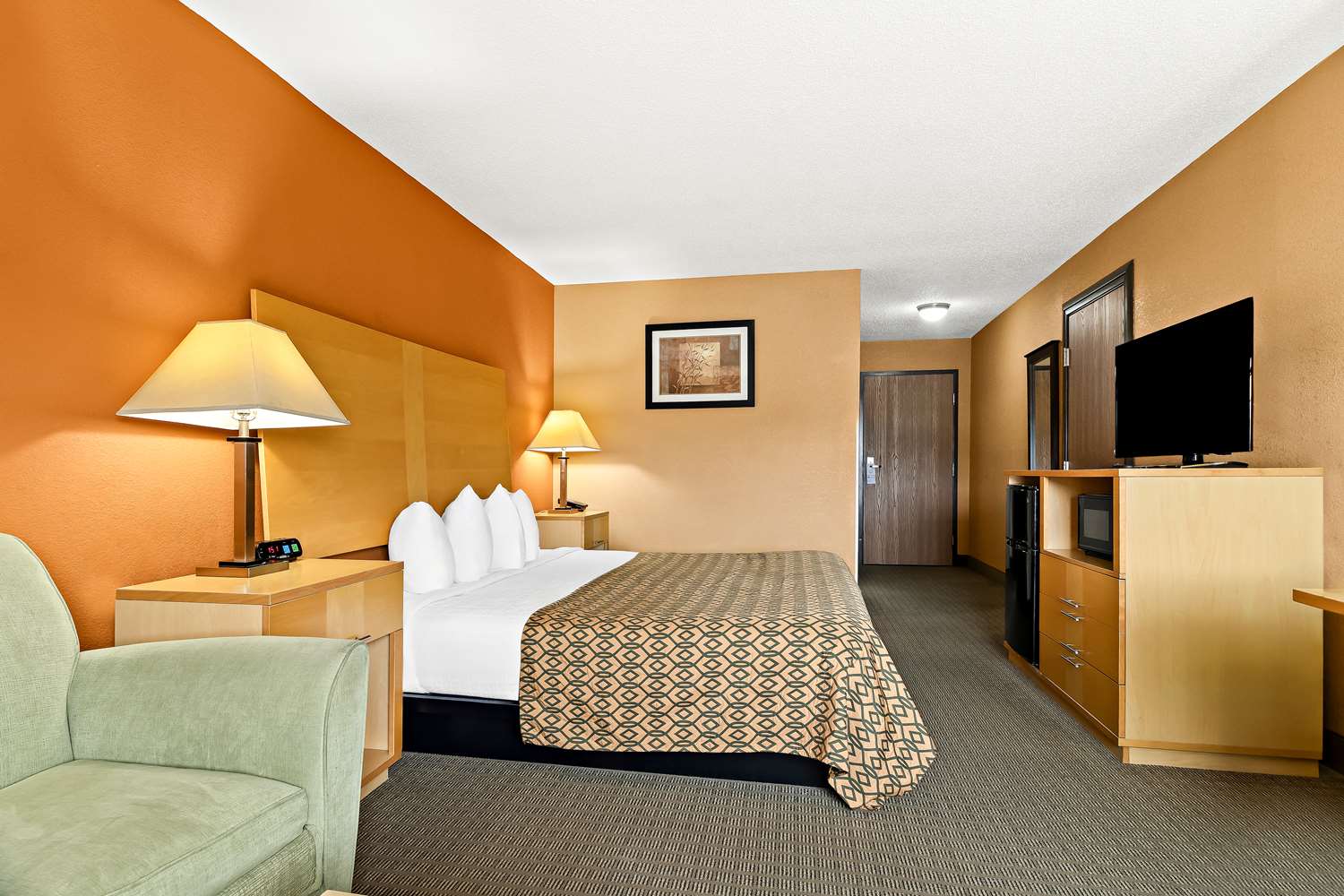 Room, King Bed, Bathtub, Accessible