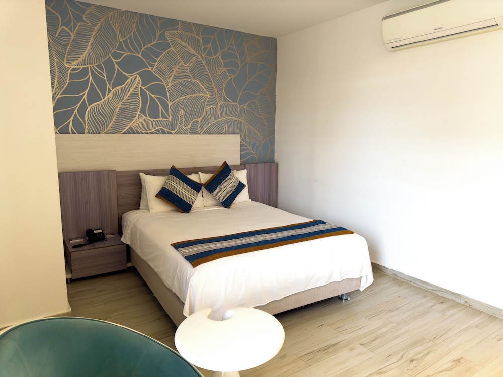 Catedral Plaza Hotel 23/73