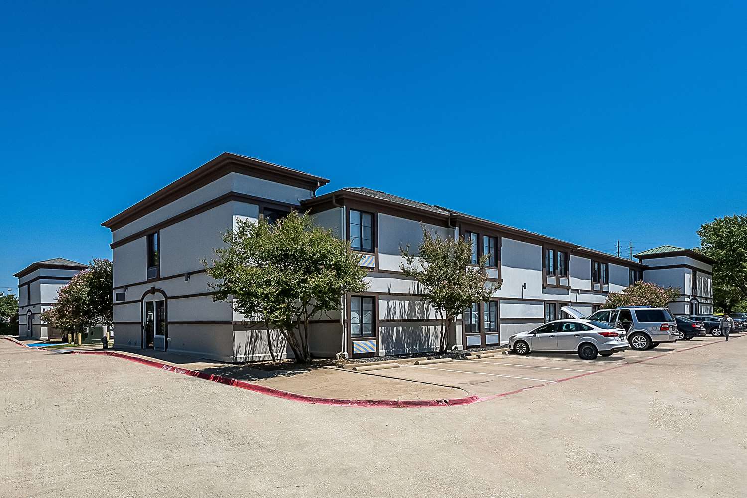 Quality Inn & Suites Irving DFW Airport South 32/34