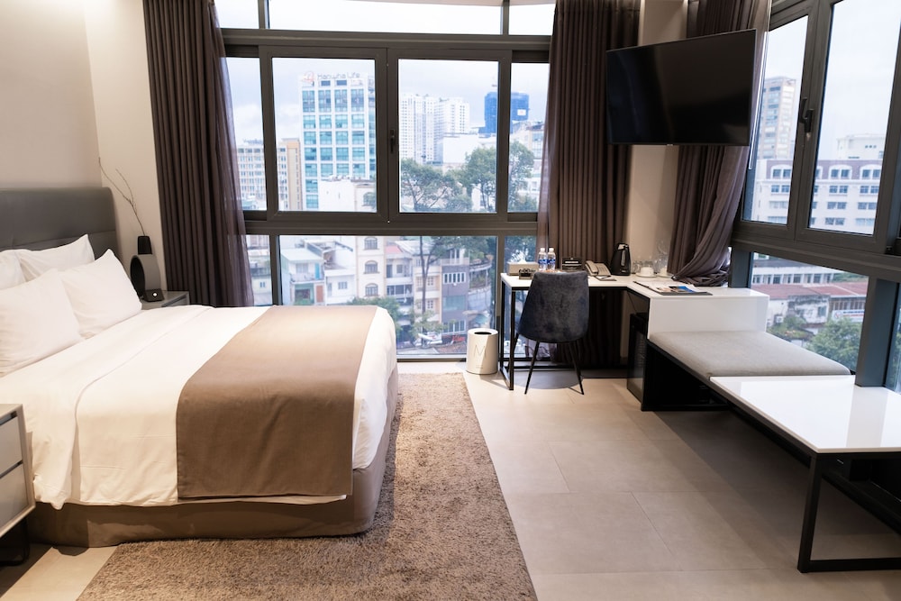 M Hotel Saigon 35/70