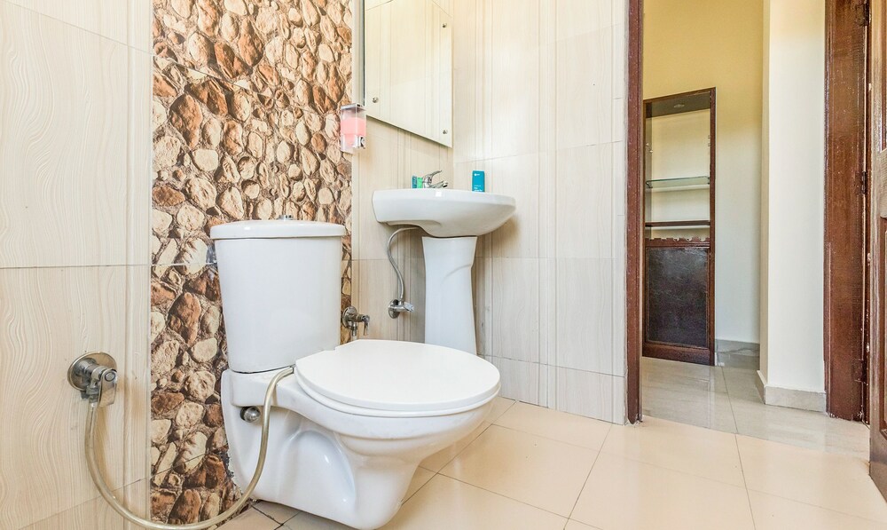 Royal Suites Kasauli 44/50