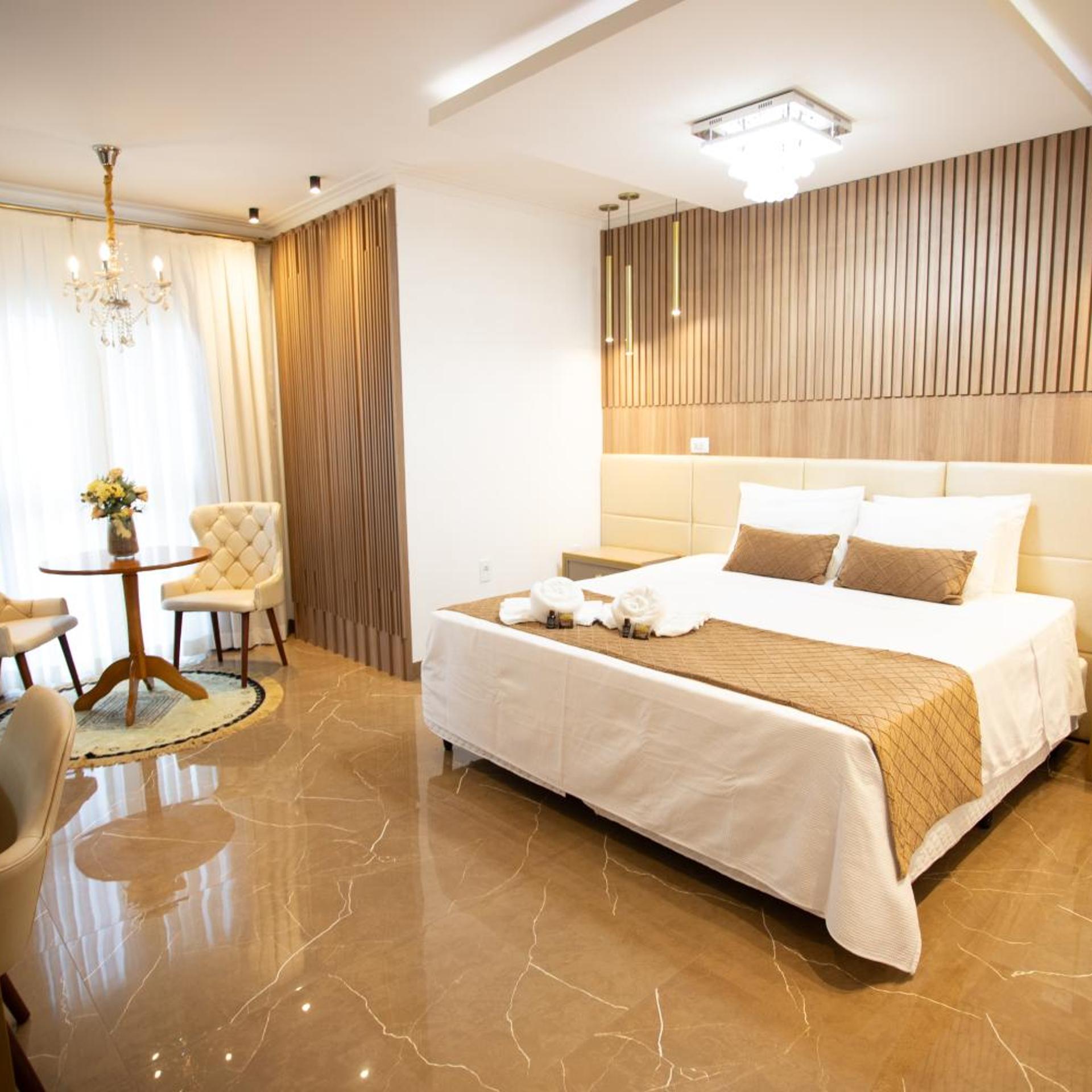 Ellus Hotel 17/50