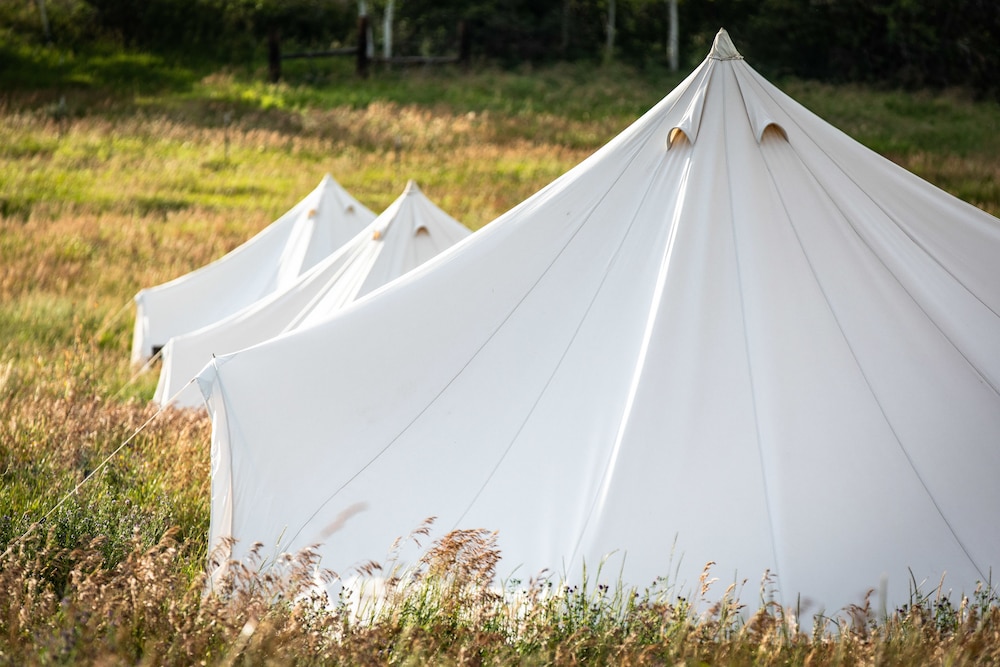 Conestoga Ranch Glamping Resort 81/100