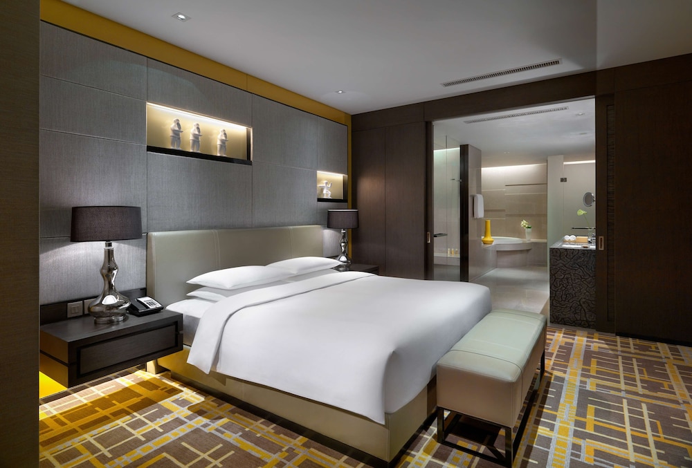 Hyatt Regency Tianjin East 13/73
