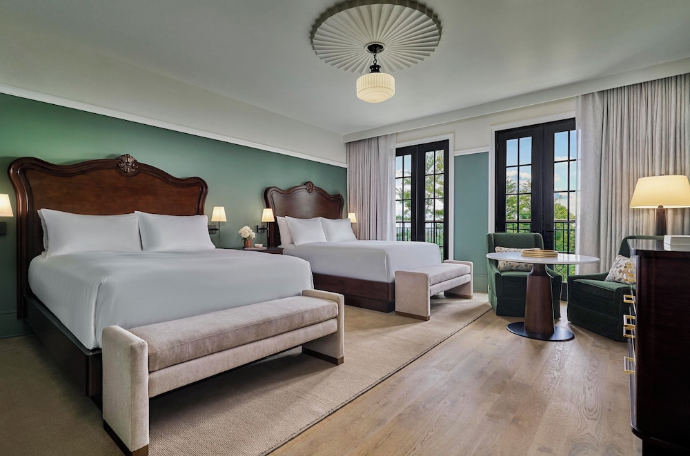 Estate, Deluxe, 2 Queen Beds, Accessible