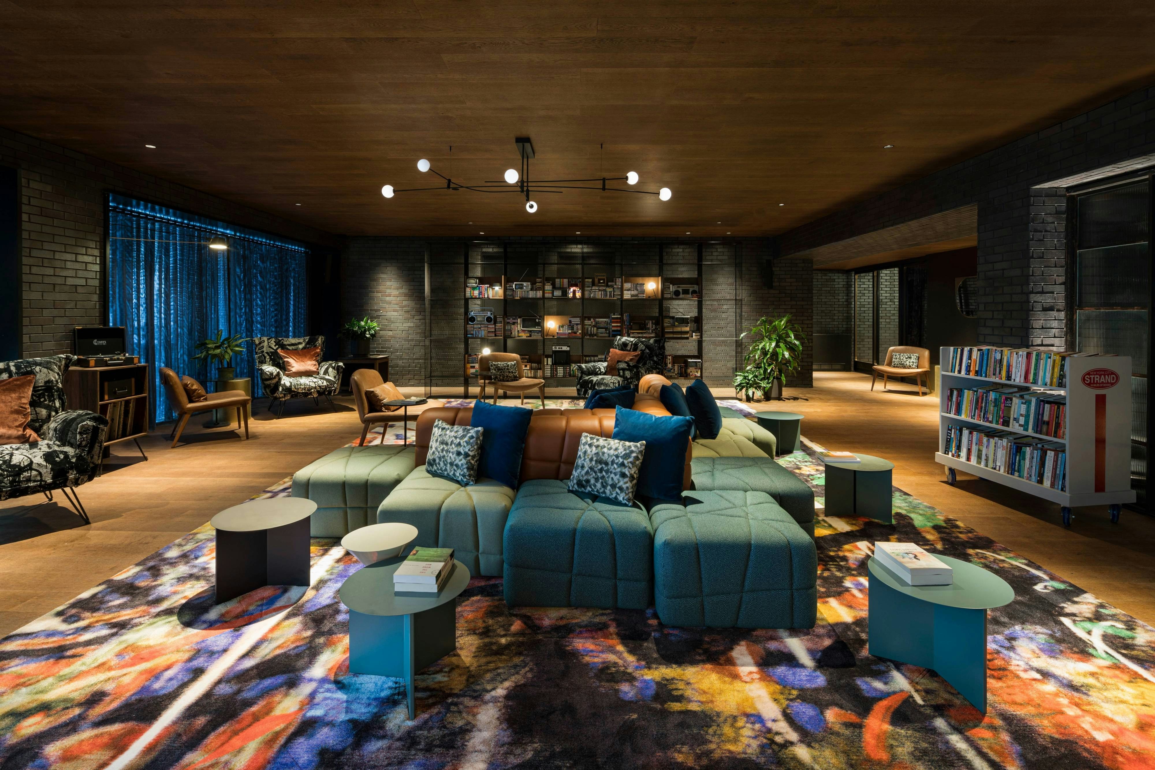 Moxy NYC East Village 12/33