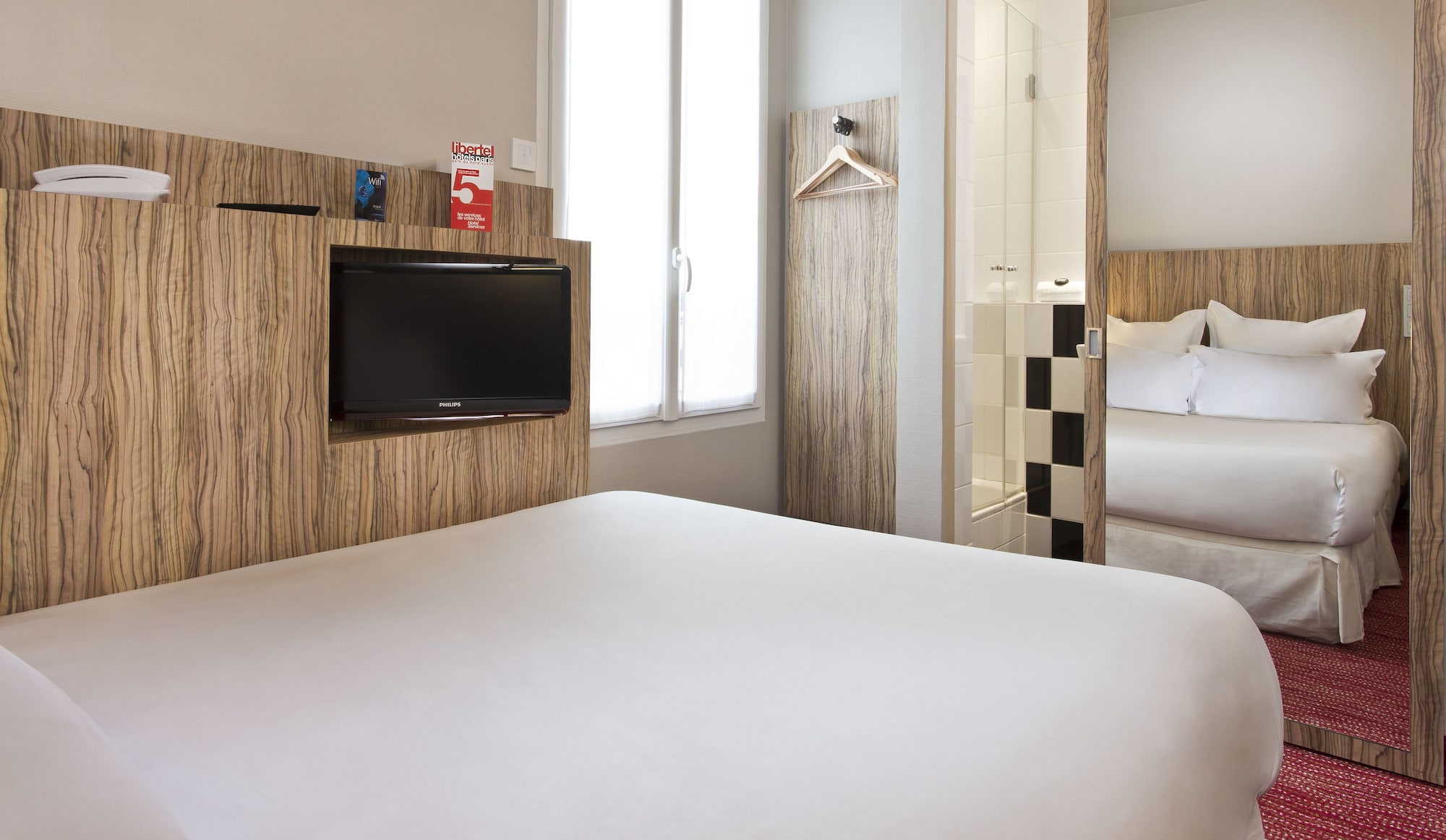 COZY, DOUBLE BED