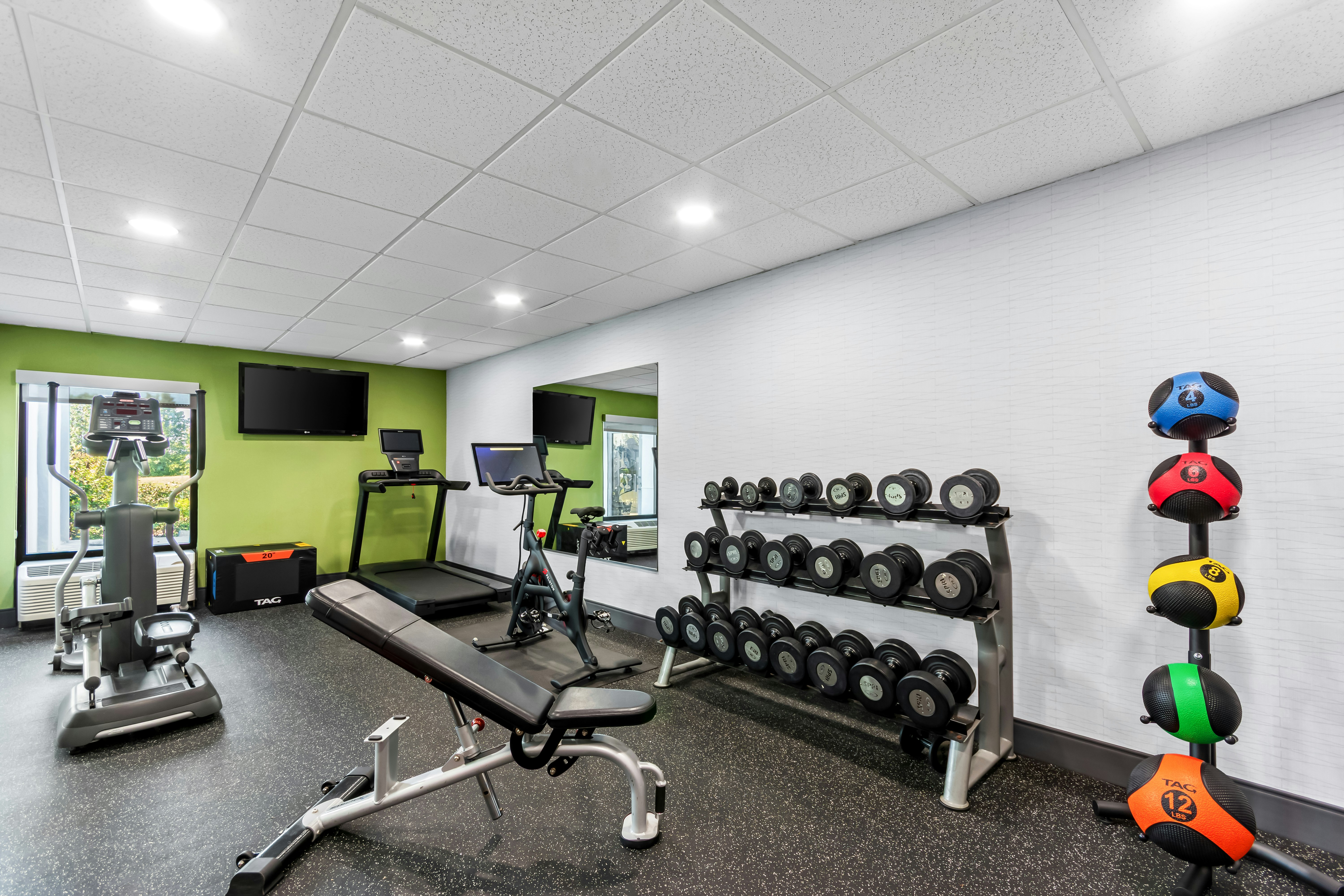 Spark by Hilton Bardstown 33/49