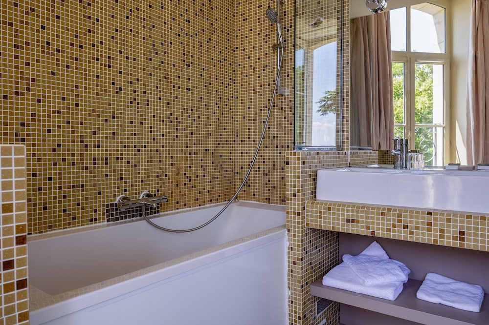 Hotel et Spa du Ch?teau **** 32/34