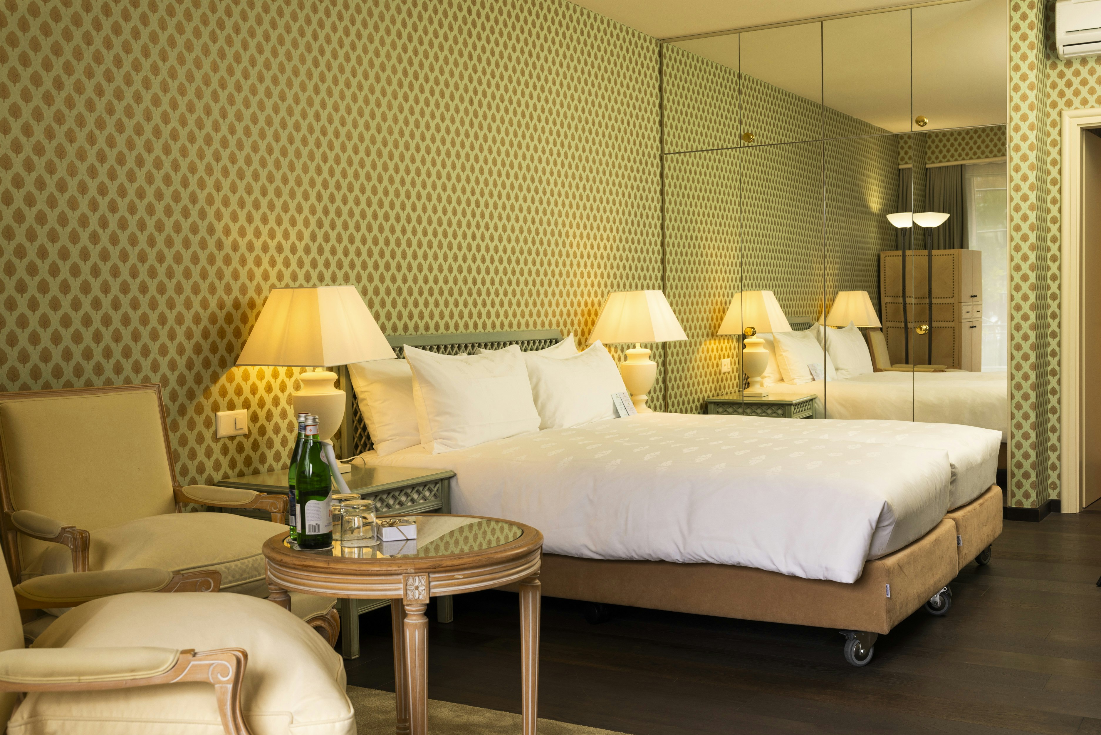 غرفة قياسية، GRAND HOTEL VILLA CASTAGNOLA 2/2