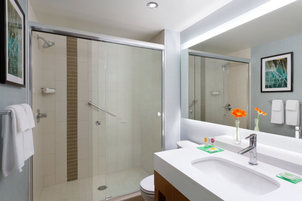 Hyatt Place Niagara Falls 19/51