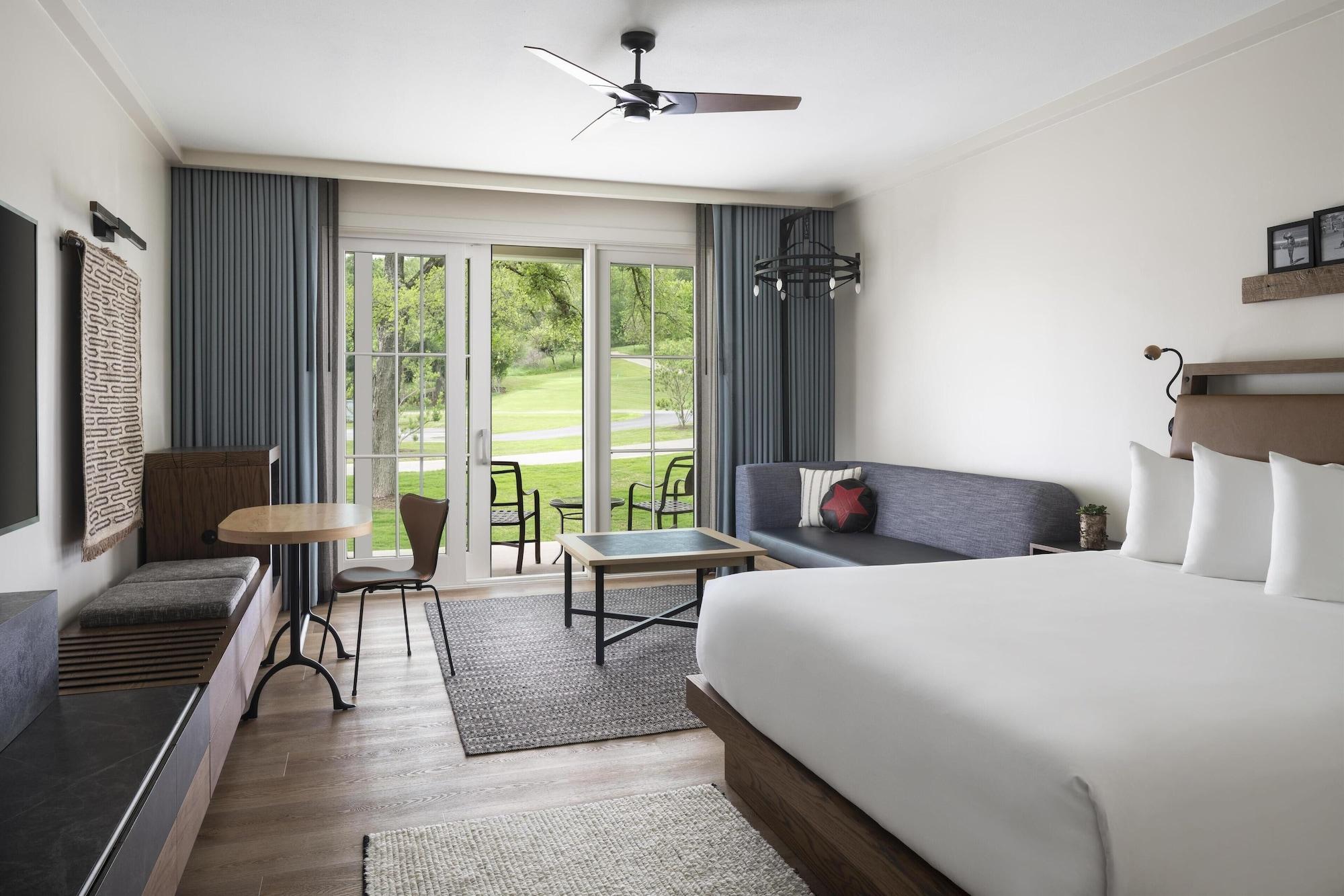 Connecting, Multiple Beds