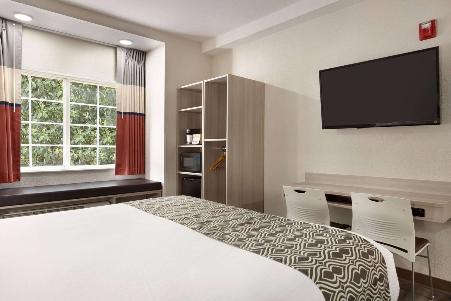 Microtel Inn And Suites Raleigh 25/60