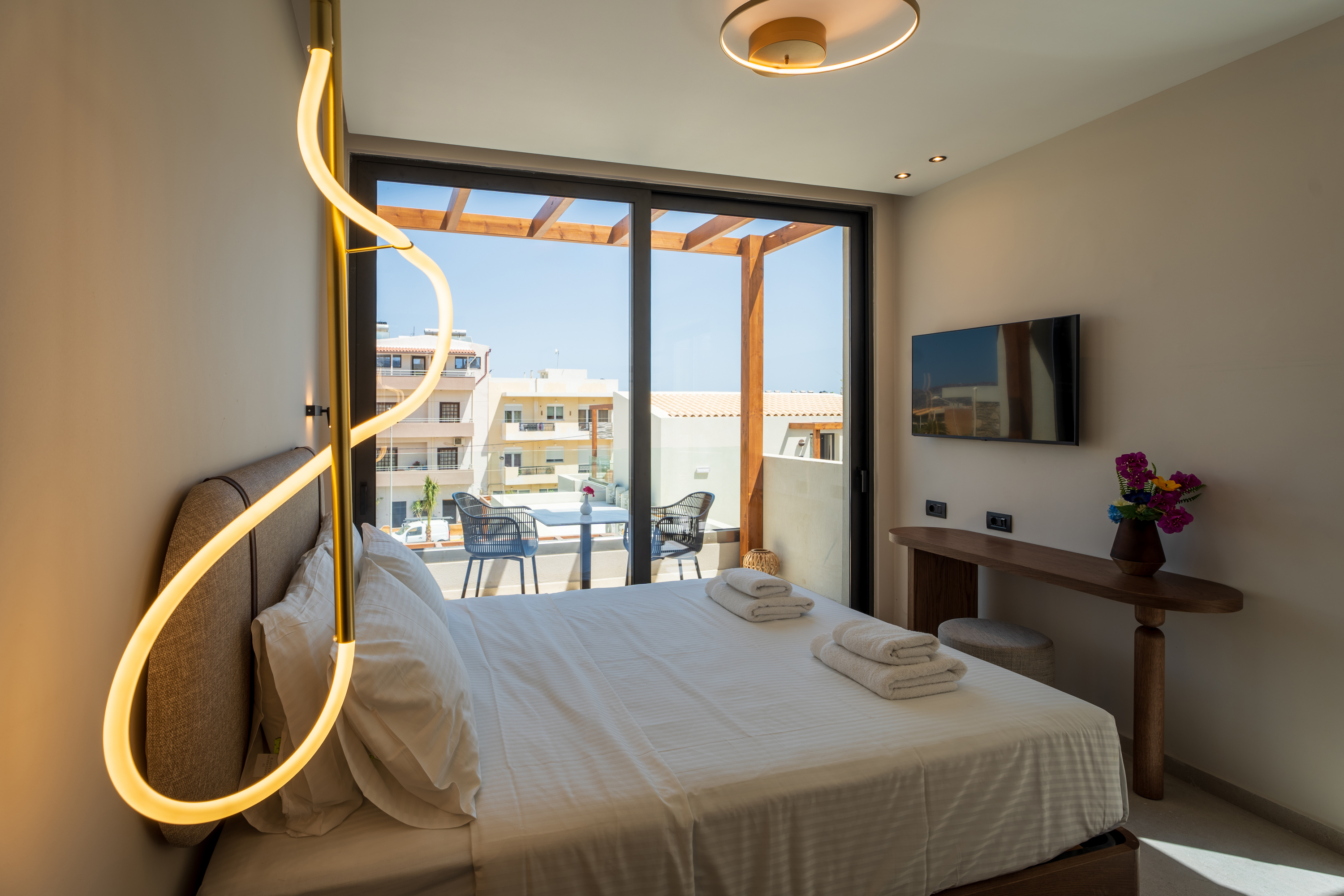 Suite - Open air Jacuzzi 4 Pax، Vaya Suites by Omilos Hotels 7/10
