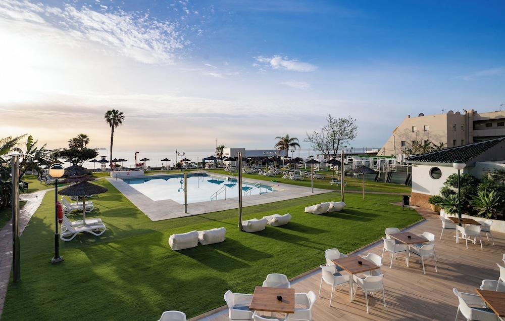 La Barracuda Hotel 52/58