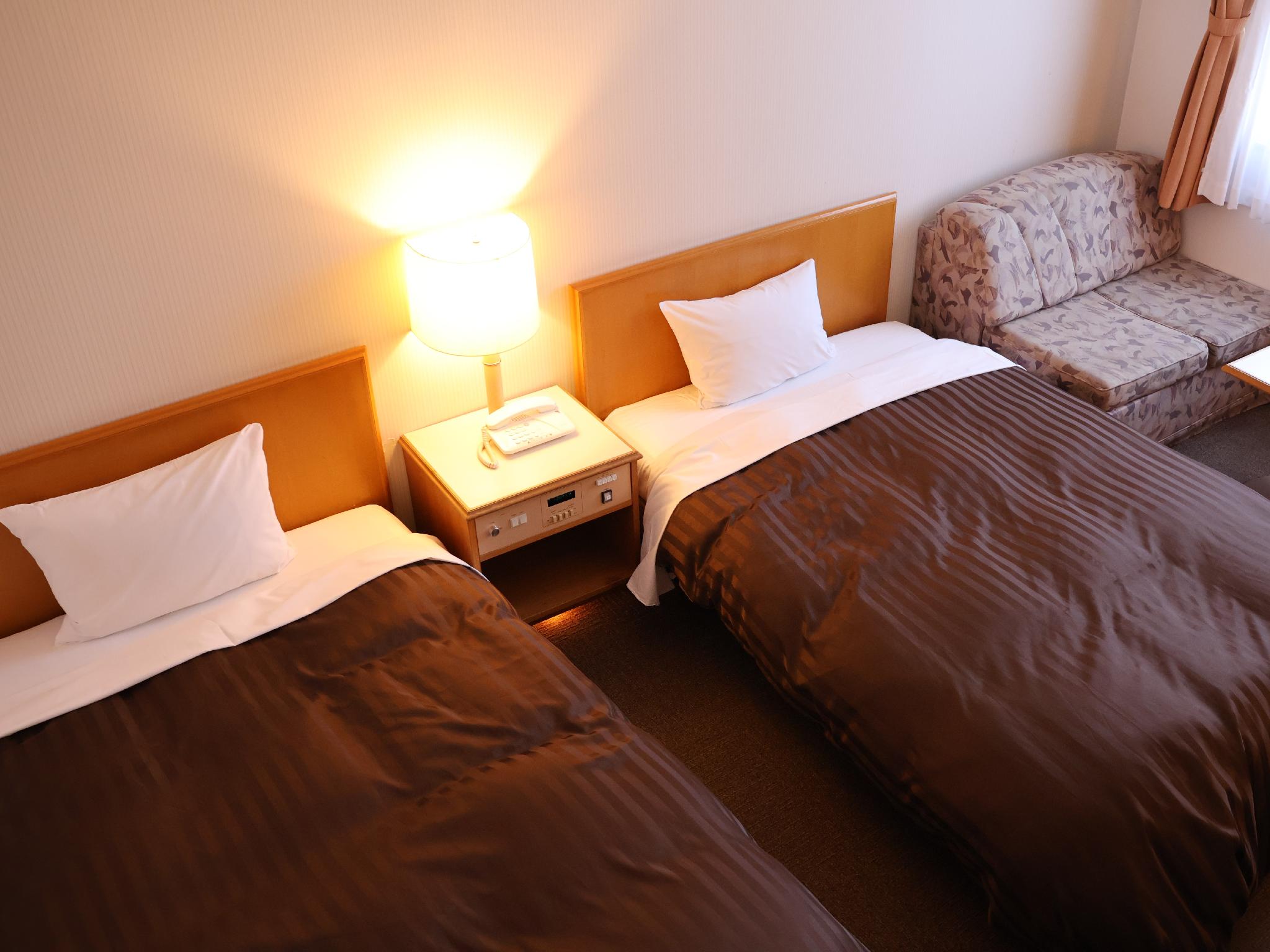 Standard, Triple, Single Bed