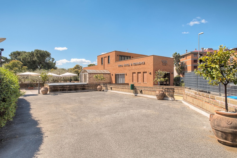 Petra Hotel And Residence 2/60