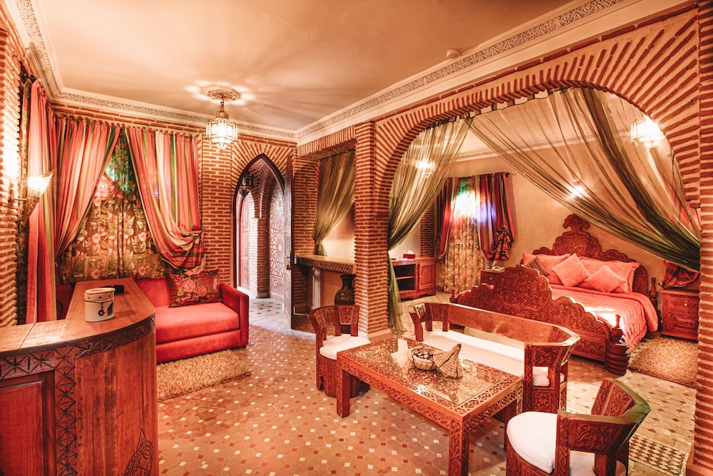 Riad Mabrouk 37/50