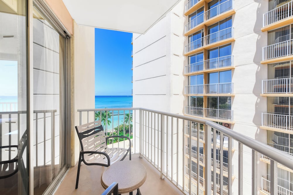Park Shore Waikiki 4/50