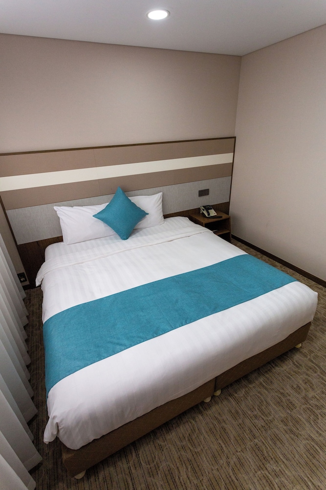 DELUXE, SUITE, DOUBLE BED