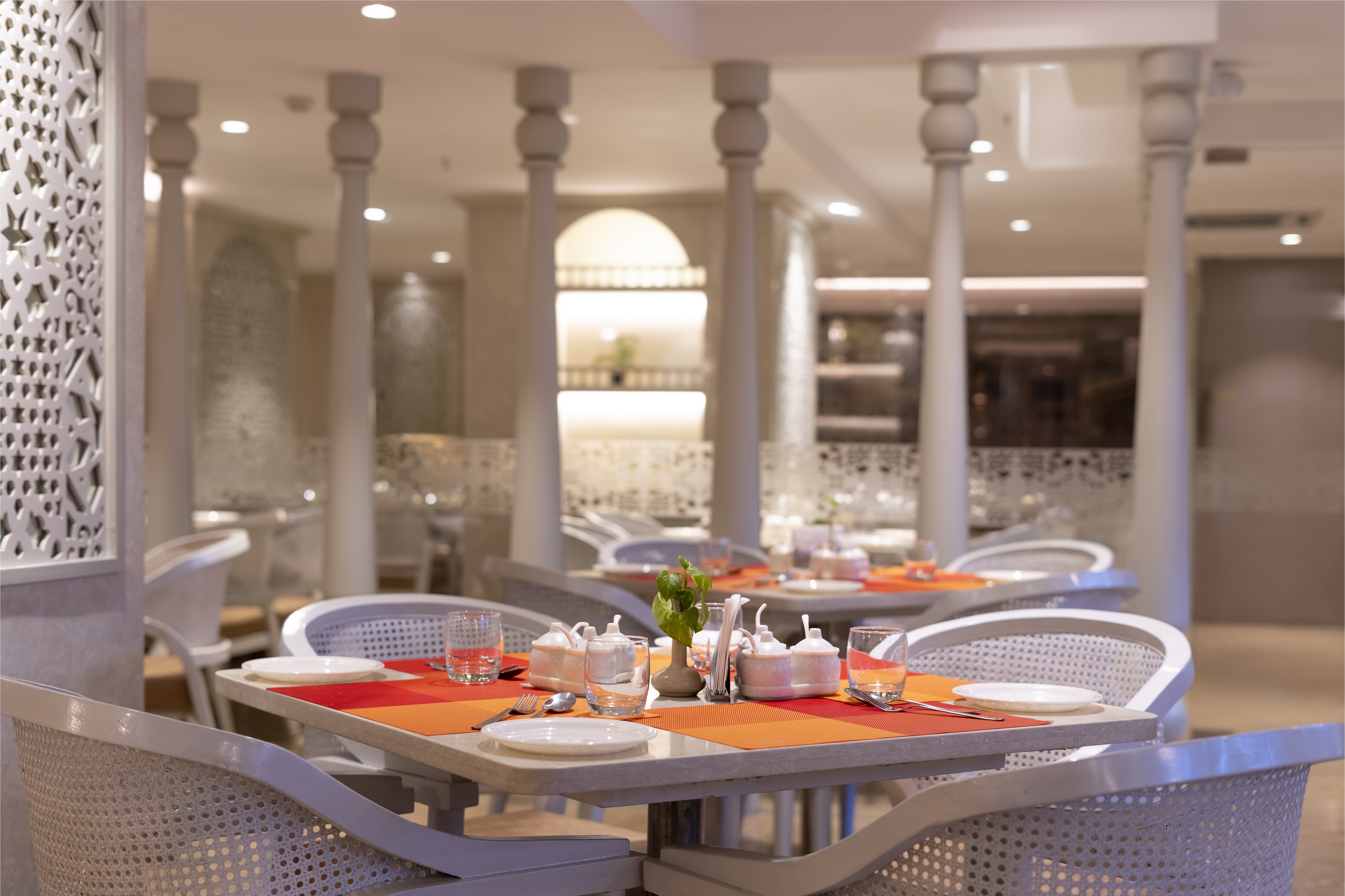 Hotel Manorama 49/57