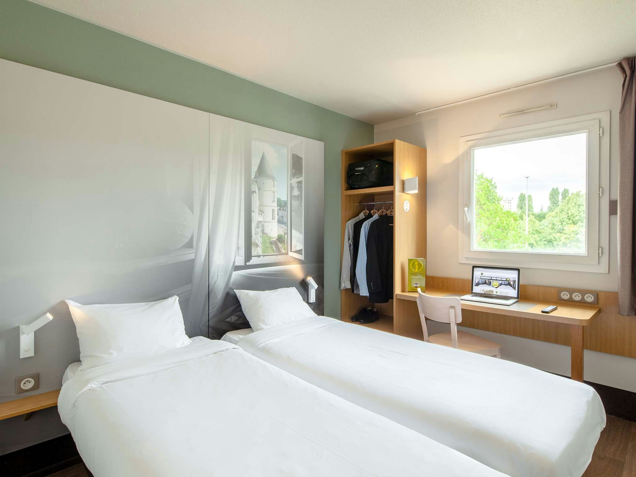 B&B HOTEL Creil Chantilly 7/11