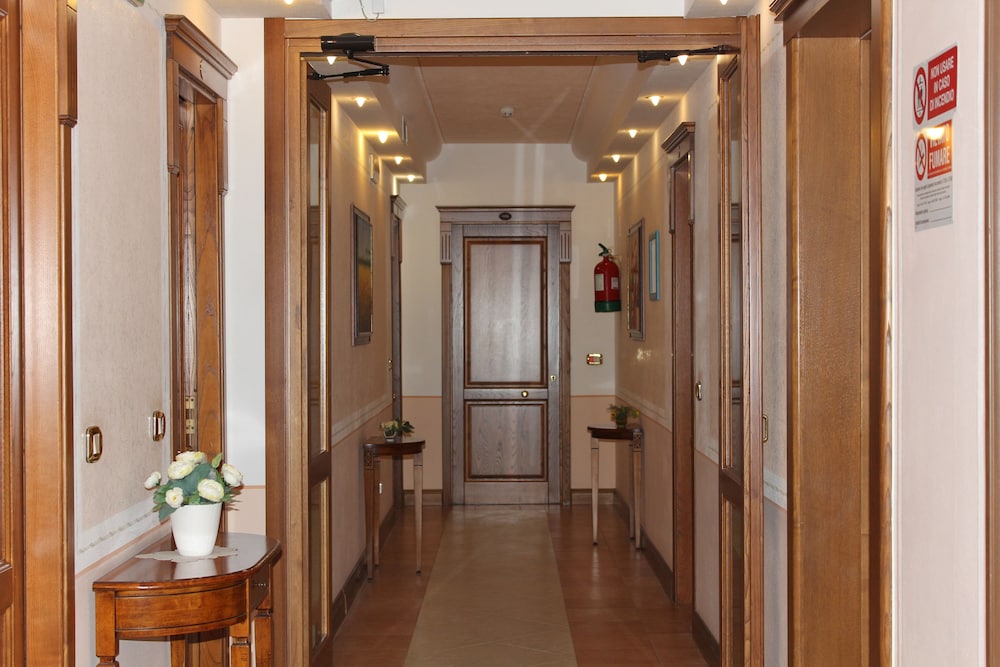Lola Piccolo Hotel 27/68