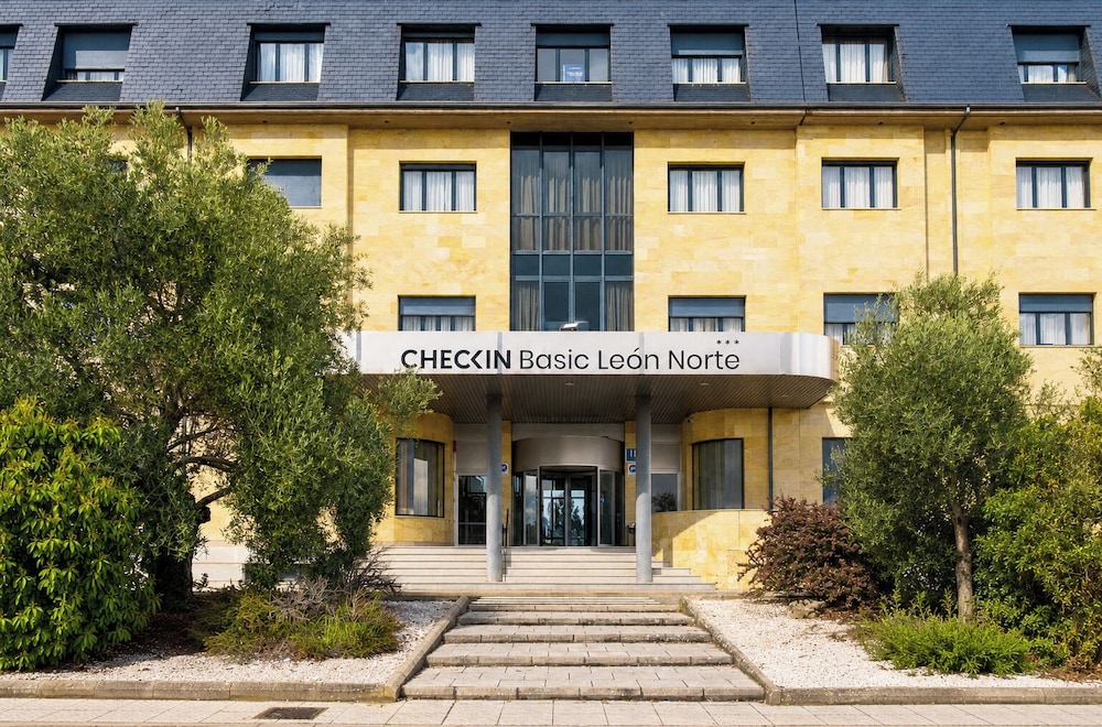 Hotel Checkin Basic Leon Norte 3/46