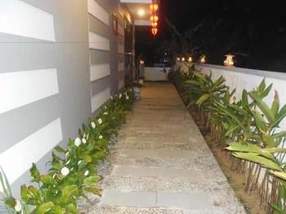 Water Palm Villas 49/50