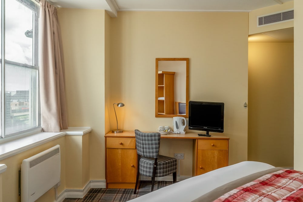 Britannia Inn Glasgow 55/62