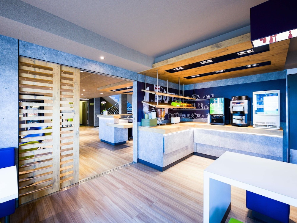 Ibis Budget Pau Est 10/71