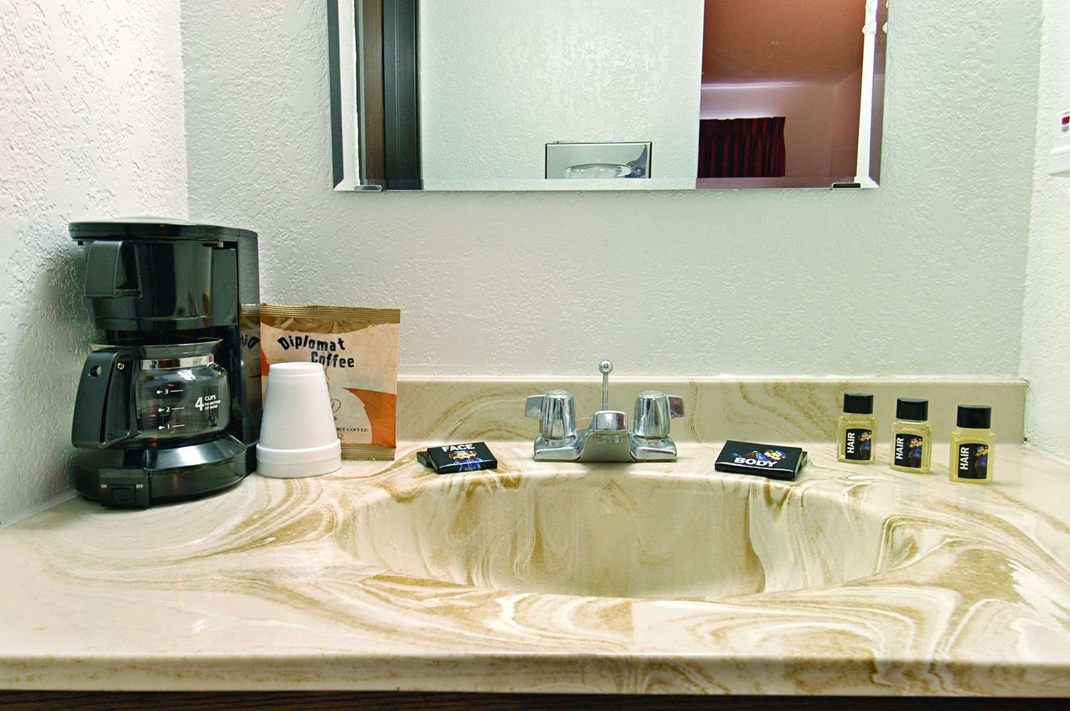 Travelodge By Wyndham Valleyfair Shakopee 5/8