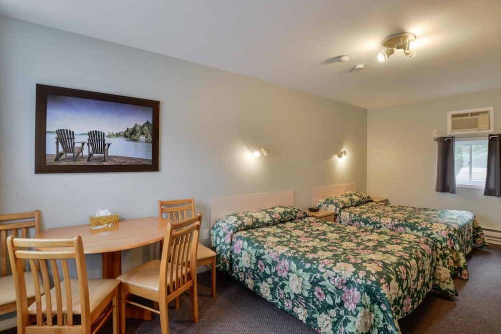 Oakwood Motel 21/56