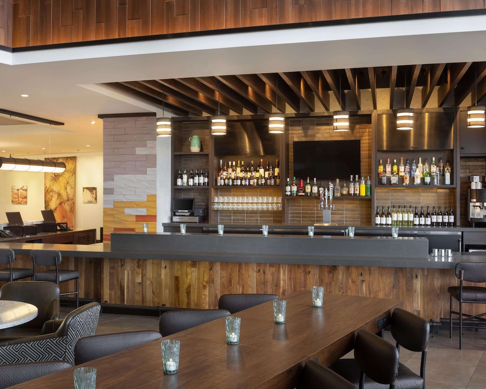 Hyatt Place Page/Lake Powell 37/64