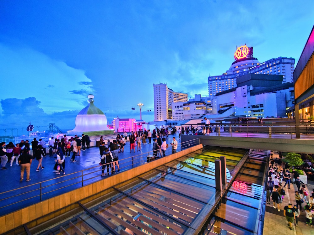 Resorts World Genting - Highlands Hotel (Formerly known as Resort Hotel) 30/34
